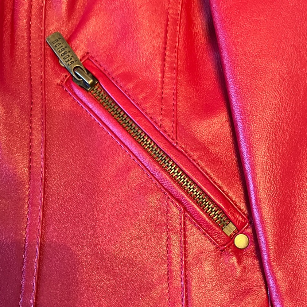 Vibrant Red Leather Jacket - Picture 6 of 7